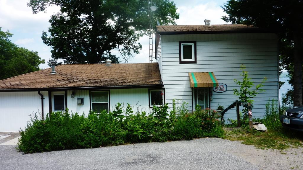 Silver Springs Cottage Resort Harcourt Екстер'єр фото